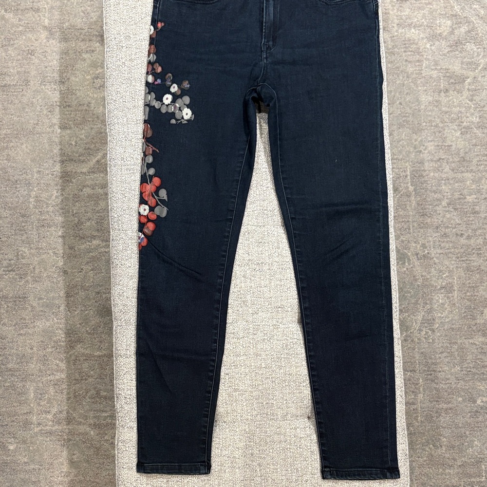 Ivanka Trump Dark Blue Skinny Floral-Accent Jeggings